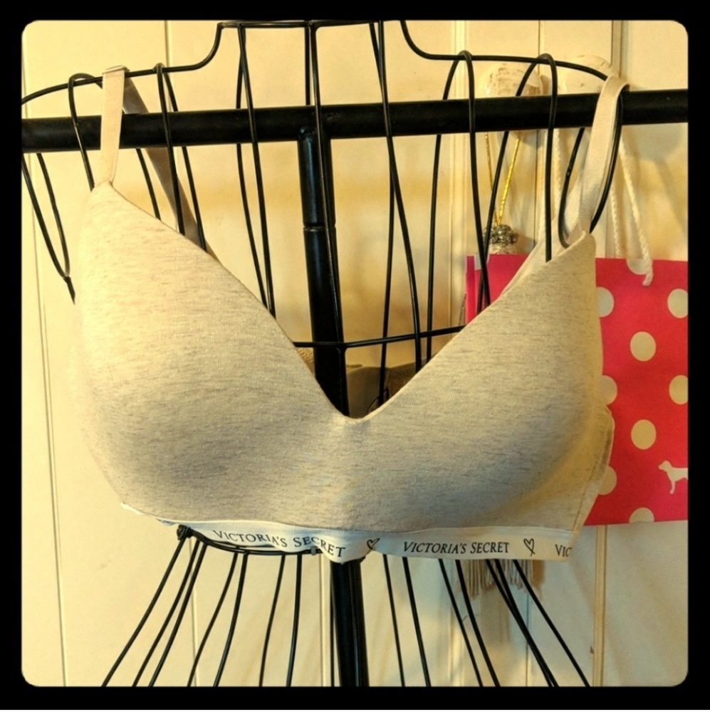 Victoria's secret bra